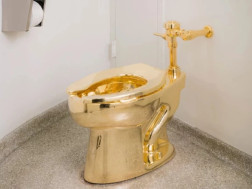 ოქროს ტუალეტი ოქროს ტუალეტი