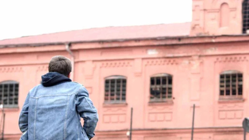 არასრულწლოვანი