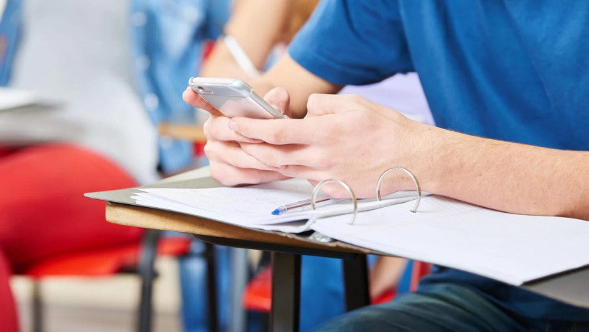 სკოლა და მობილური